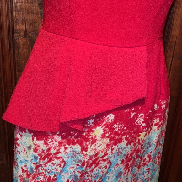 Delicate and feminine Sunday dress - Picture 3 of 8